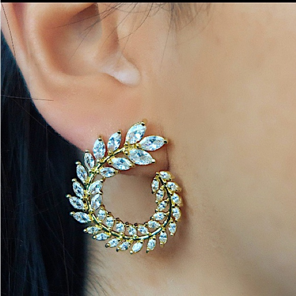 Gold Cubic Zirconia Wreath Leaf Earrings Wedding Bridal Gift - Picture 2 of 3